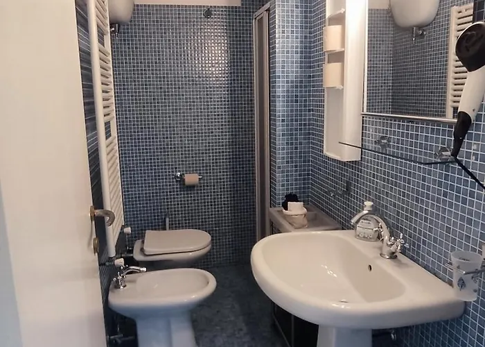 Alojamento de Acomodação e Pequeno-almoço Casa Fornaciari Viareggio